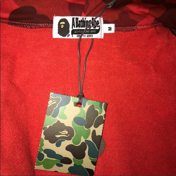 Bape Red Shark Hoodie - Picture 7 of 7